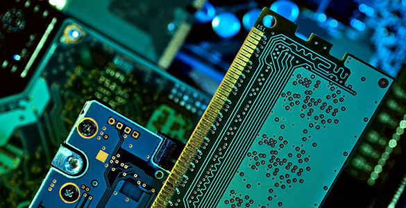 digitaler Mittelstand, technologiegetriebene Unternehmen und NIS-2, Bild: Michael Dziedzic auf unsplash